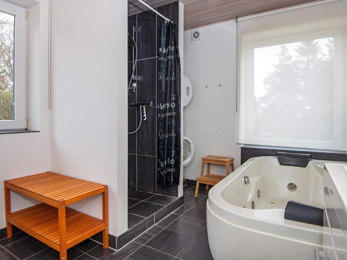10 Person Holiday Home In R M Bolilmark Екстериор снимка