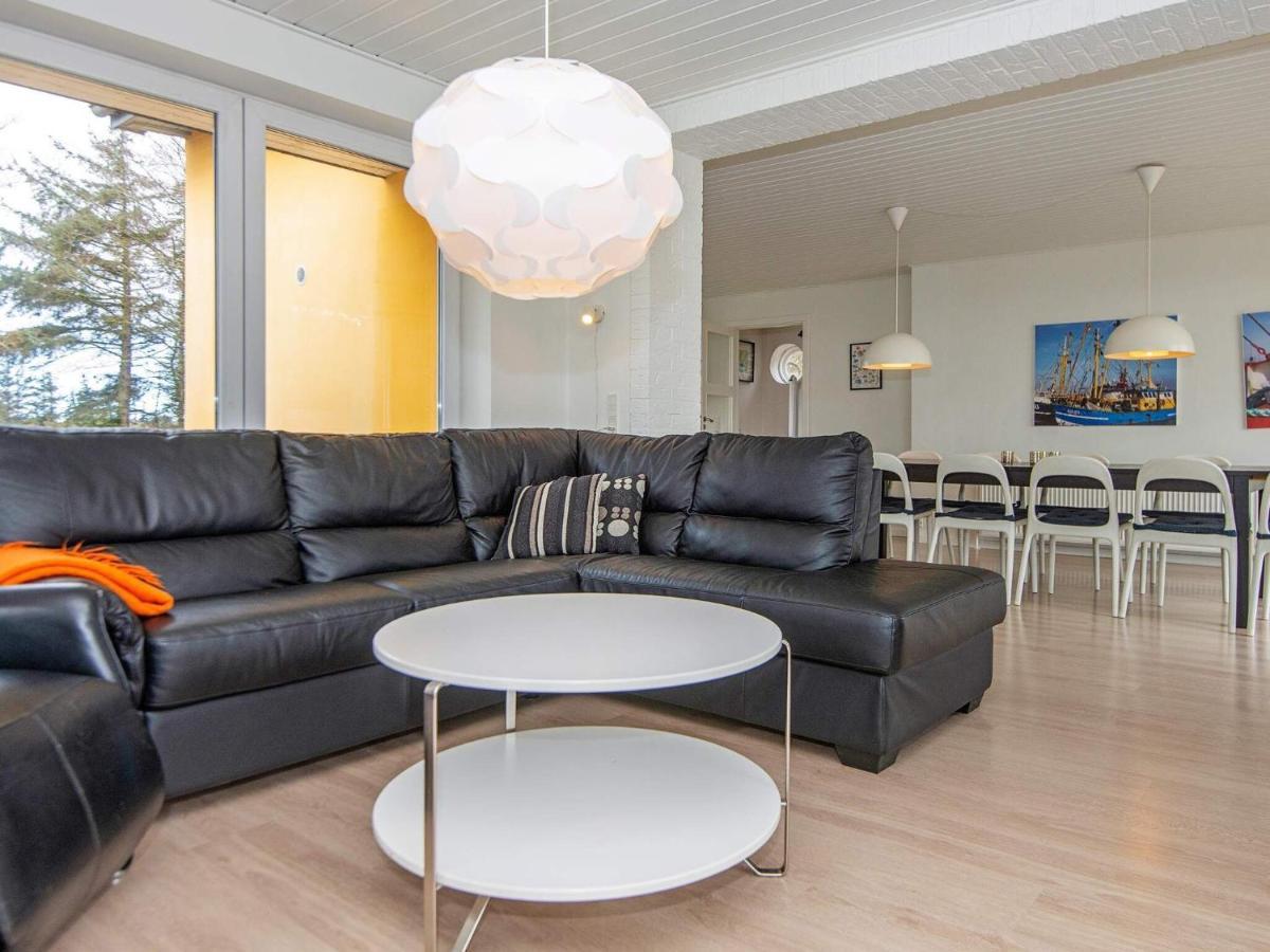 10 Person Holiday Home In R M Bolilmark Екстериор снимка